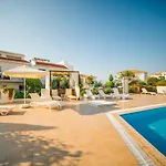 Sea Magic Park Cyprus Mup *