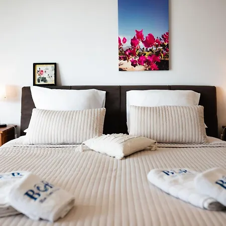 Sunny And Family Friendly Apartment At The Pool Agios Georgios (Girne)
